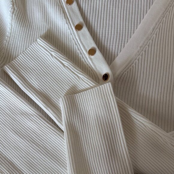 NWOT Zara Cropped Knit Cardigan Woman's sz S Cream Textured Snap Buttons - Picture 5 of 9